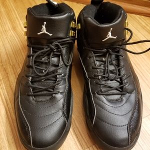 Jordan  12 size 9 men
